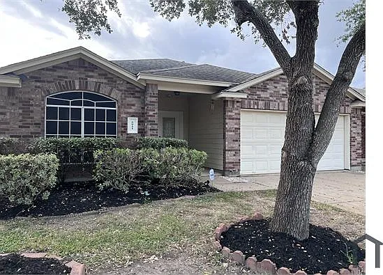 5911 Llano Creek Dr — Photo 1