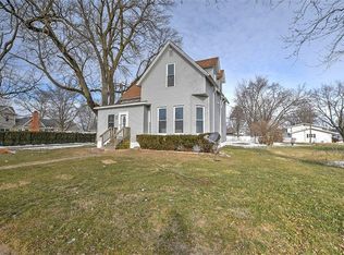 625 E Washington St, Maroa, IL 61756