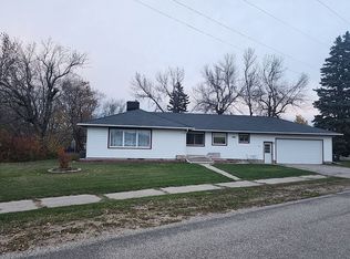 101 2nd Ave NE, Berthold, ND 58718
