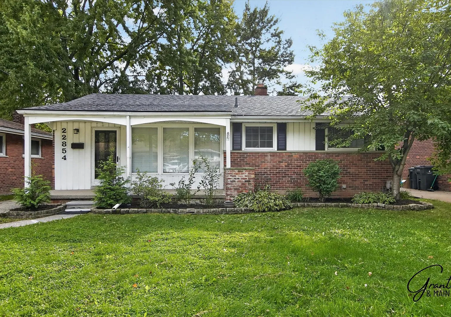 $2200 3 bedroom ranch — Photo 1