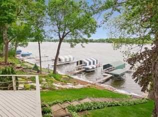 4936 Edgewater Dr, Mound, MN 55364