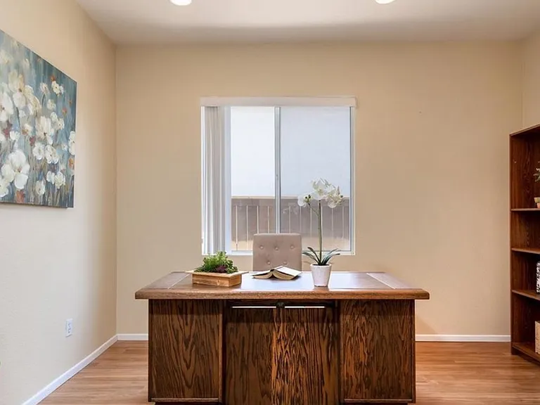 41917 Vardon Dr — Photo 14