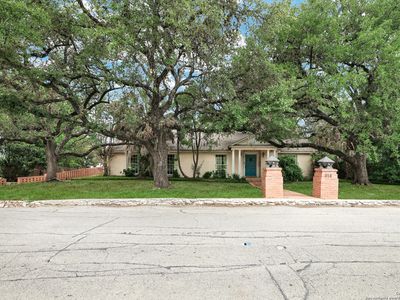 414 E MANDALAY DR, Olmos Park, TX, 78212