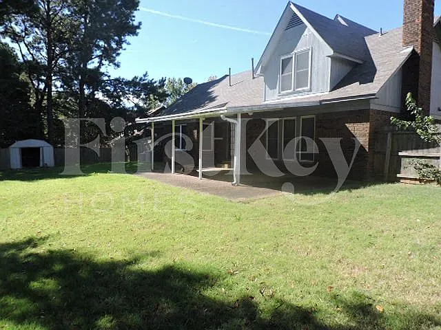 2056 Kingsrow Pkwy — Photo 20