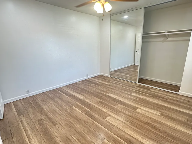 230 Regency Ct #A — Photo 19