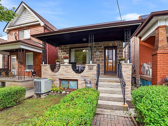 2nd image of 44 Conway Ave