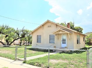609 N 3rd St, Sanderson, TX 79848