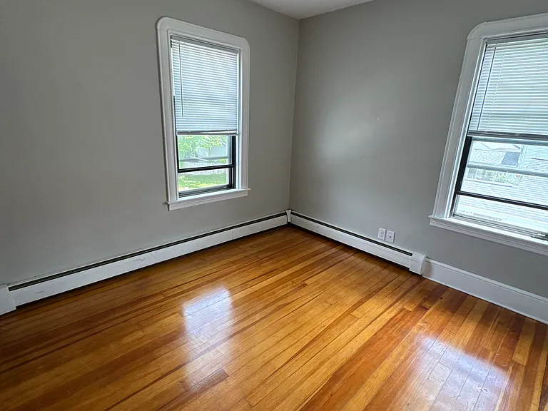 106 Washburn St #2 — Photo 3