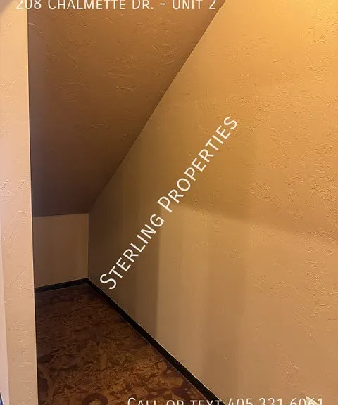 208 Chalmette Dr #2 — Photo 11