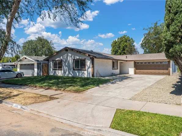 3491 Crownsworth St, Corona, CA 92879