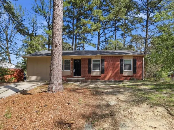 829 Bonneville Ter NW, Atlanta, GA 30331