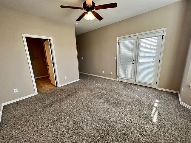 1047 N Leverett Ave — Photo 14