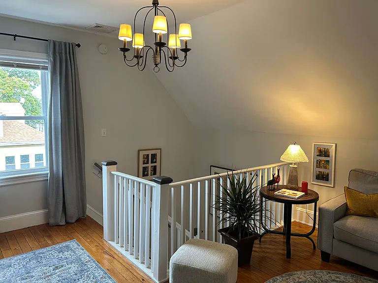 82 Algonquin St #3 — Photo 9