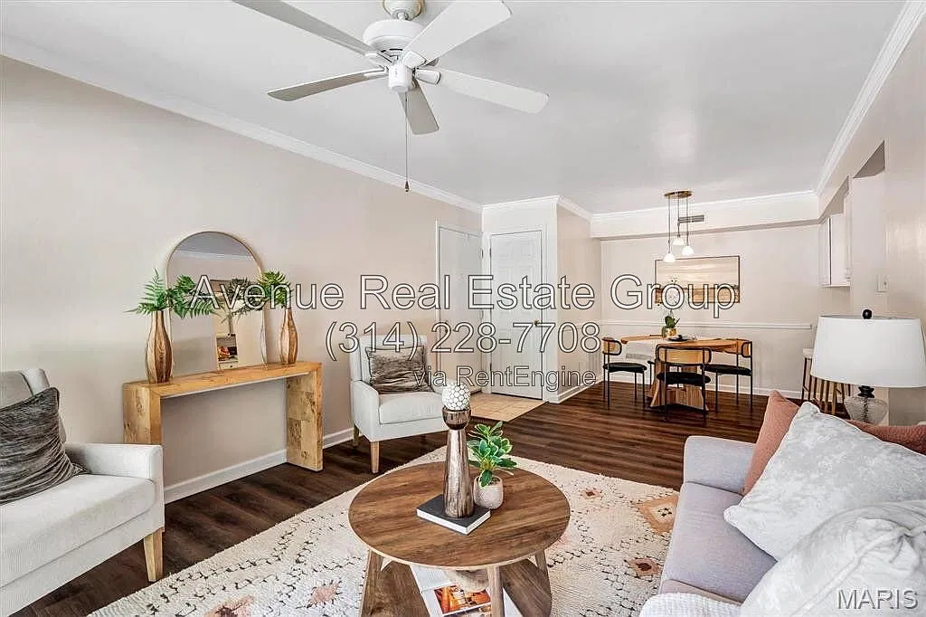 2 bed, 2.0 bath, 888 sqft, $1,650 — Photo 1