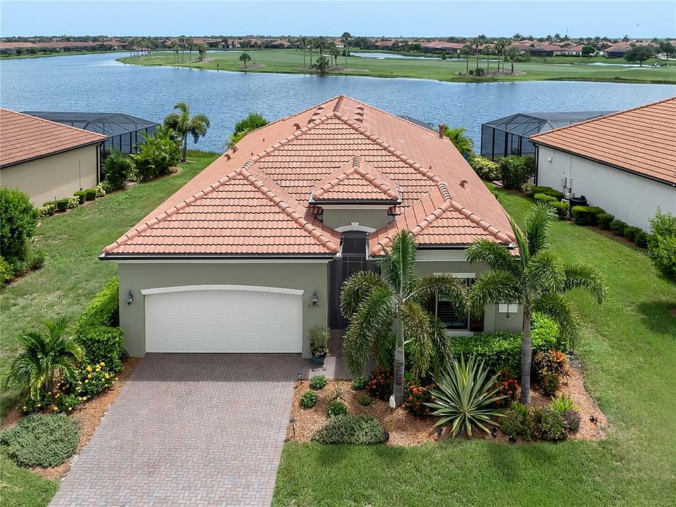 1st image of 23391 Waverly Cir