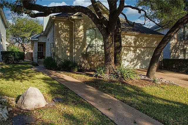 1st image of 4029 Sable Oaks Dr