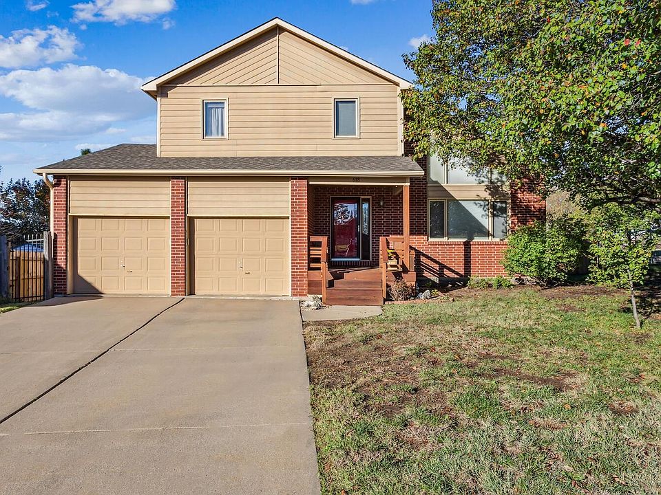 1st image of 618 Plum Blue Cir