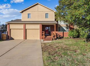 618 Plum Blue Cir, Benton, KS 67017