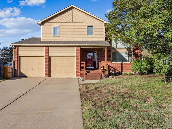 618 Plum Blue Cir, Benton, KS 67017