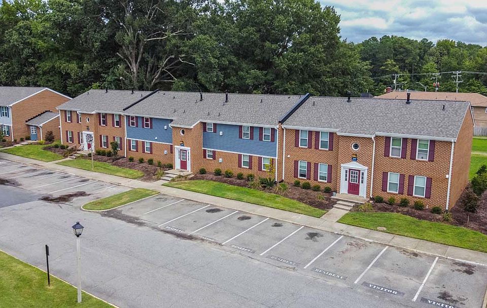 1st image of 400 Hilltop Dr #394B
