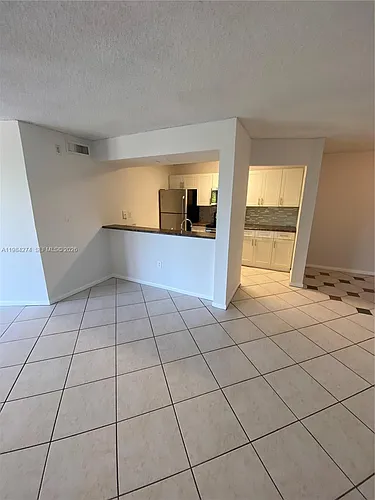 7035 NW 186th St Photo 1