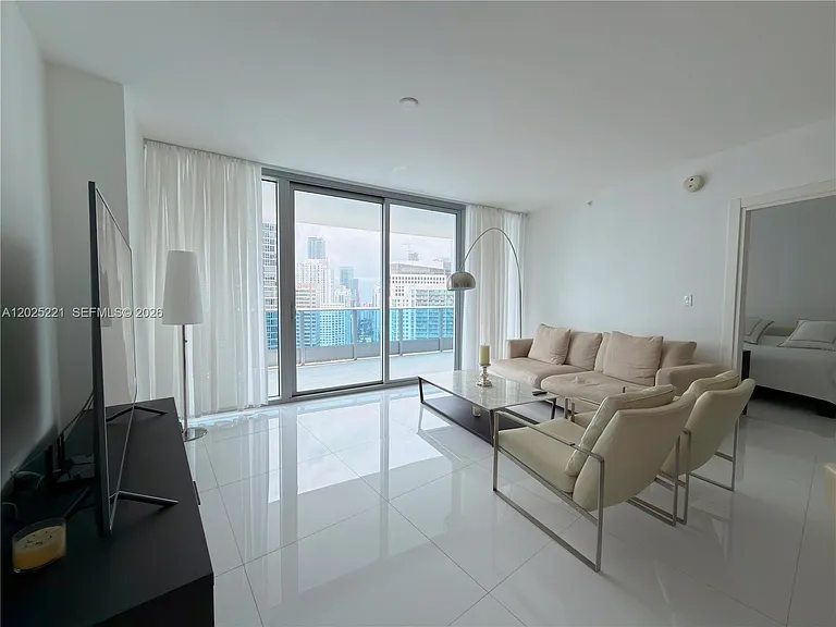 200 Biscayne Boulevard Way #4104 — Photo 6