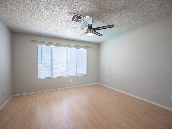 2nd image of 7660 Kalmalii Ave