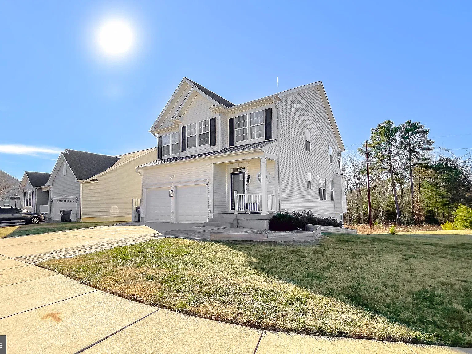 4 bed, 3.5 bath, 2598 sqft, $2,900 — Photo 3
