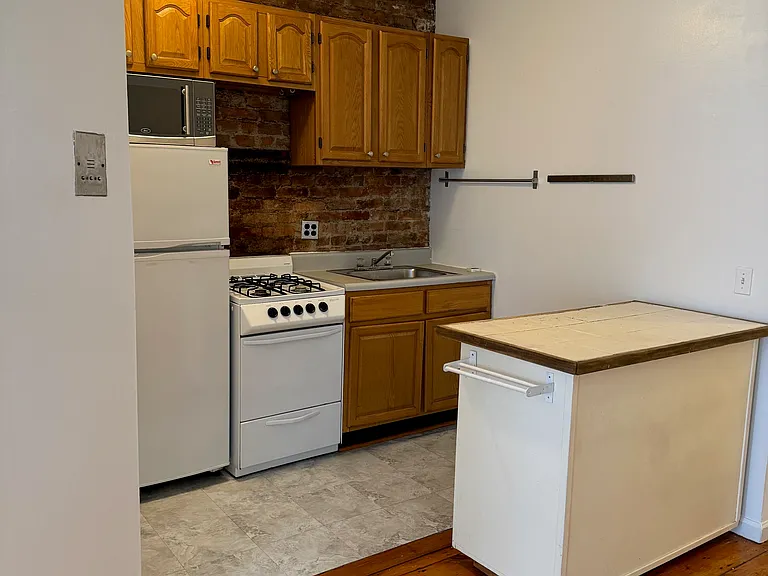 564 Atlantic Ave #4A — Photo 5