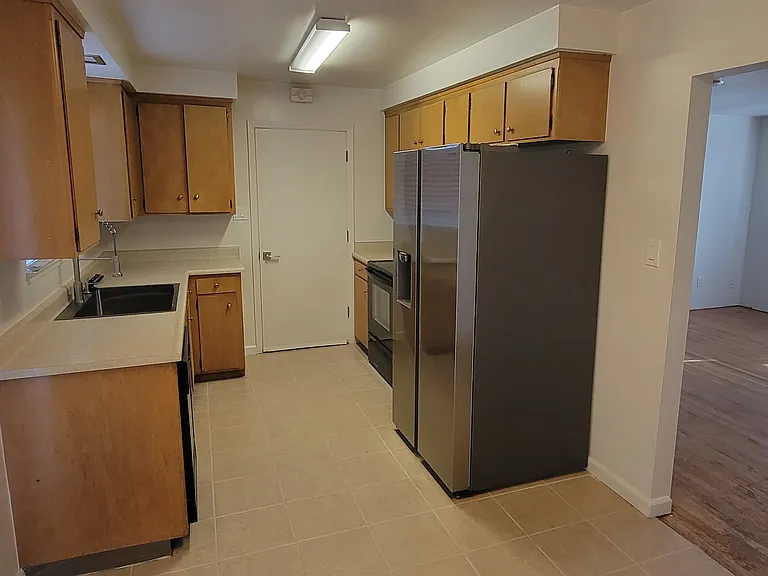 8669 Bow St — Photo 5