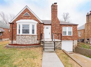 9218 Gravois Rd, Saint Louis, MO 63123