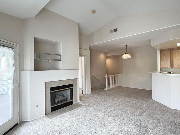 4th image of 11815 Spruce Run Dr APT A