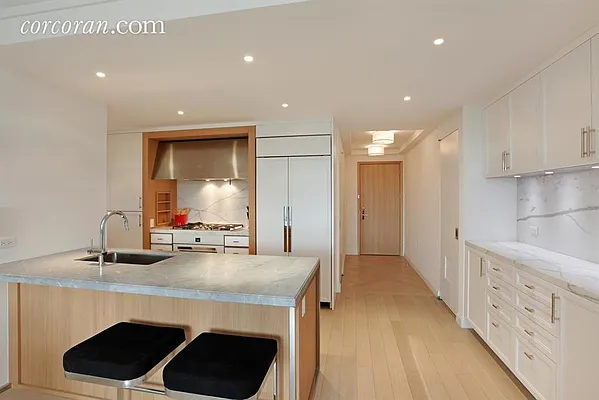 Rented by Corcoran | media 15