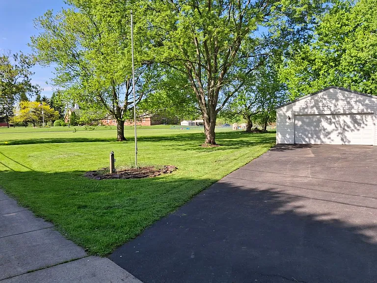 3900 Ransomville Rd — Photo 7