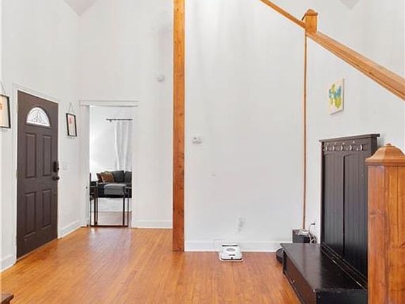 5th image of 207 N 12th St