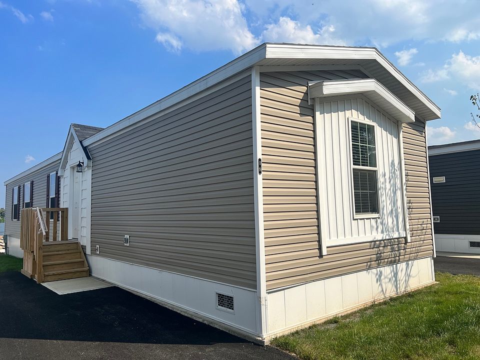 1st image of 19 Windward Way