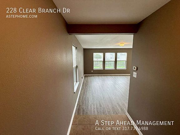 4th image of 228 Clear Branch Dr