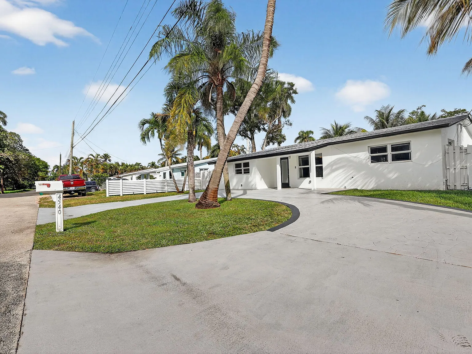 3 bed, 2.0 bath, 1513 sqft, $4,000 — Photo 4