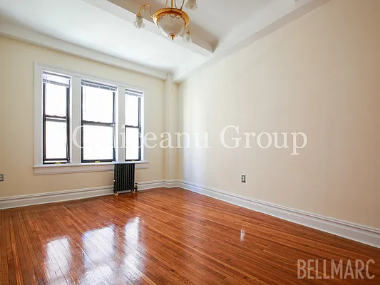 Rented by Bellmarc Realty | media 74