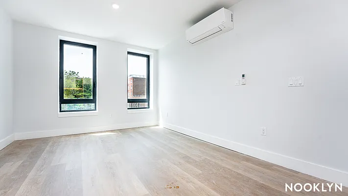 Rented by Nooklyn NYC LLC | media 20