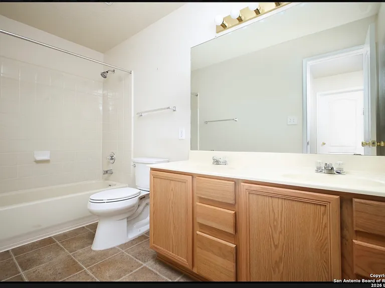 7211 Balcon Is — Photo 22