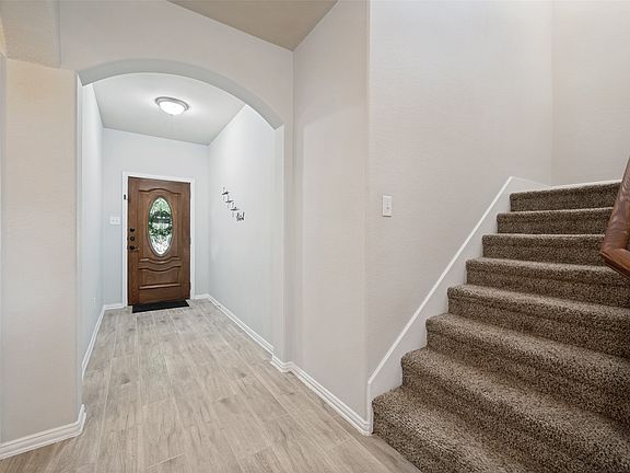 2nd image of 1604 Goodwin Dr