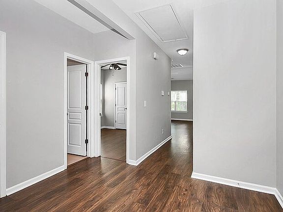 4th image of 19506 Deer Valley Dr