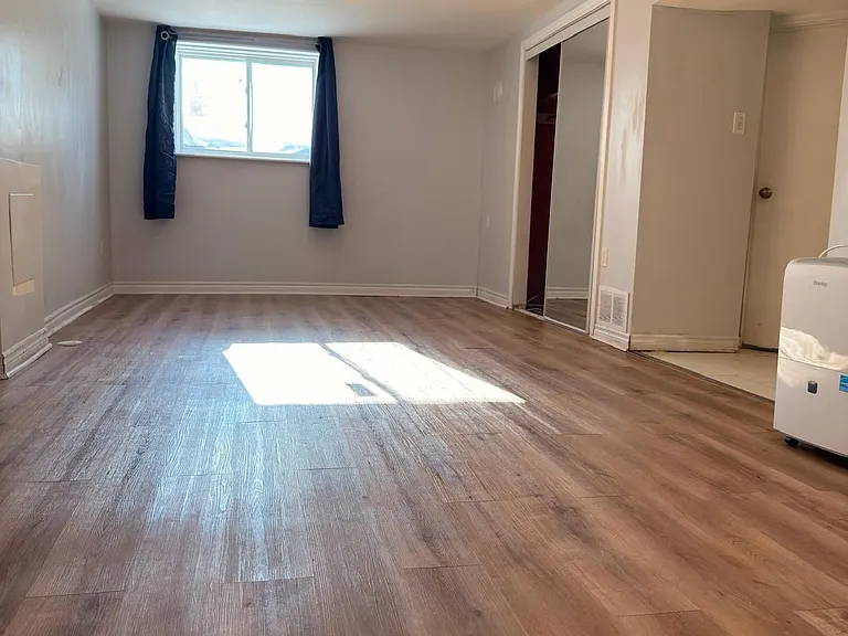 78 Harold St #BASEMENT — Photo 3