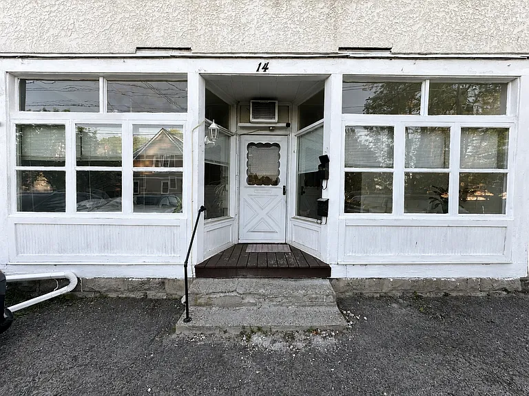 14 Mechanic Ave #1 — Photo 31