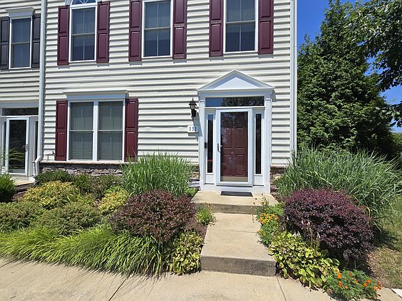 3rd image of 131 John Patrick Dr