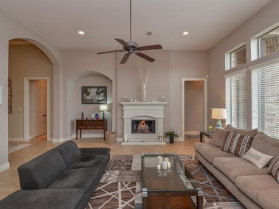 5th image of 2206 Monarch Terrace Dr