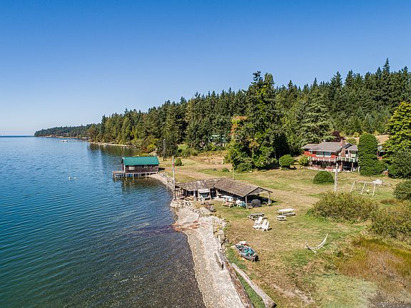 Approximately 800 Feet of No-Bank Waterfront.