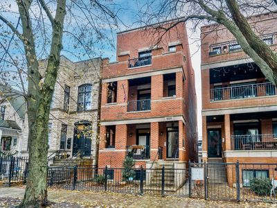 1031 W Newport Ave #2, Chicago, IL, 60657