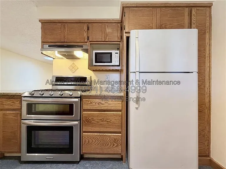 4670 SW 160th Ave — Photo 5